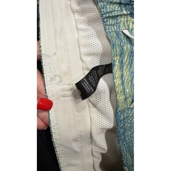 LULULEMON CHANNEL CROSS SHORT 7" Pixel Shift Hawaiian Blue Medium - Picture 6 of 8